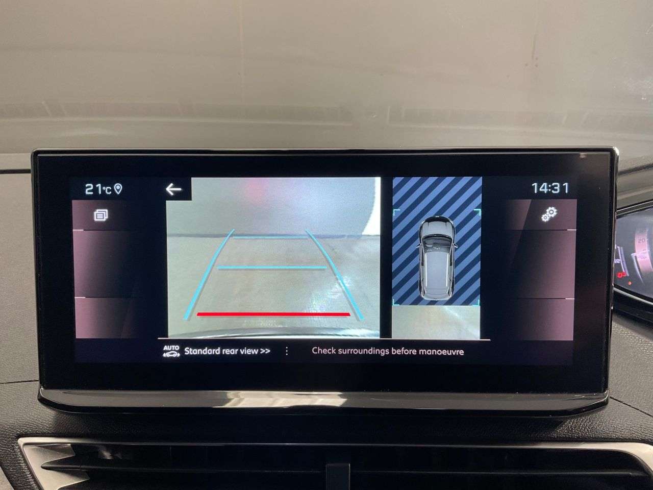 2022 PEUGEOT 3008 2022 PEUGEOT 3008