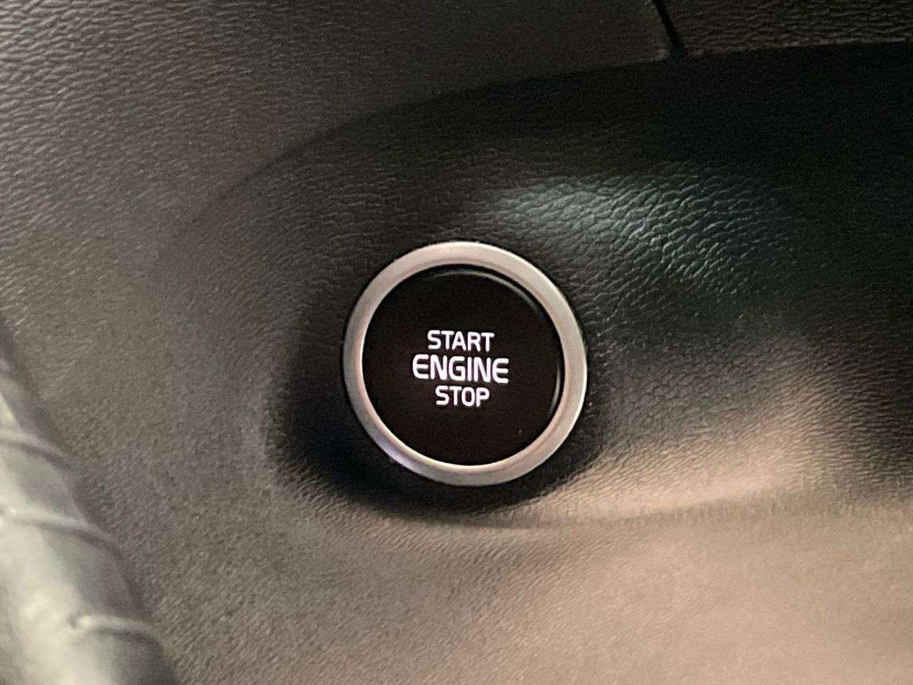 2020 VOLVO XC40 2020 VOLVO XC40