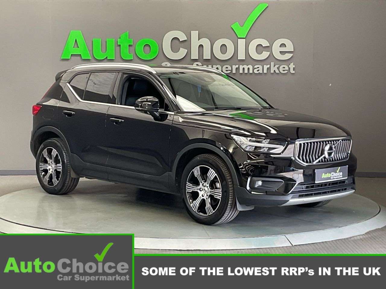 2020 VOLVO XC40 2020 VOLVO XC40