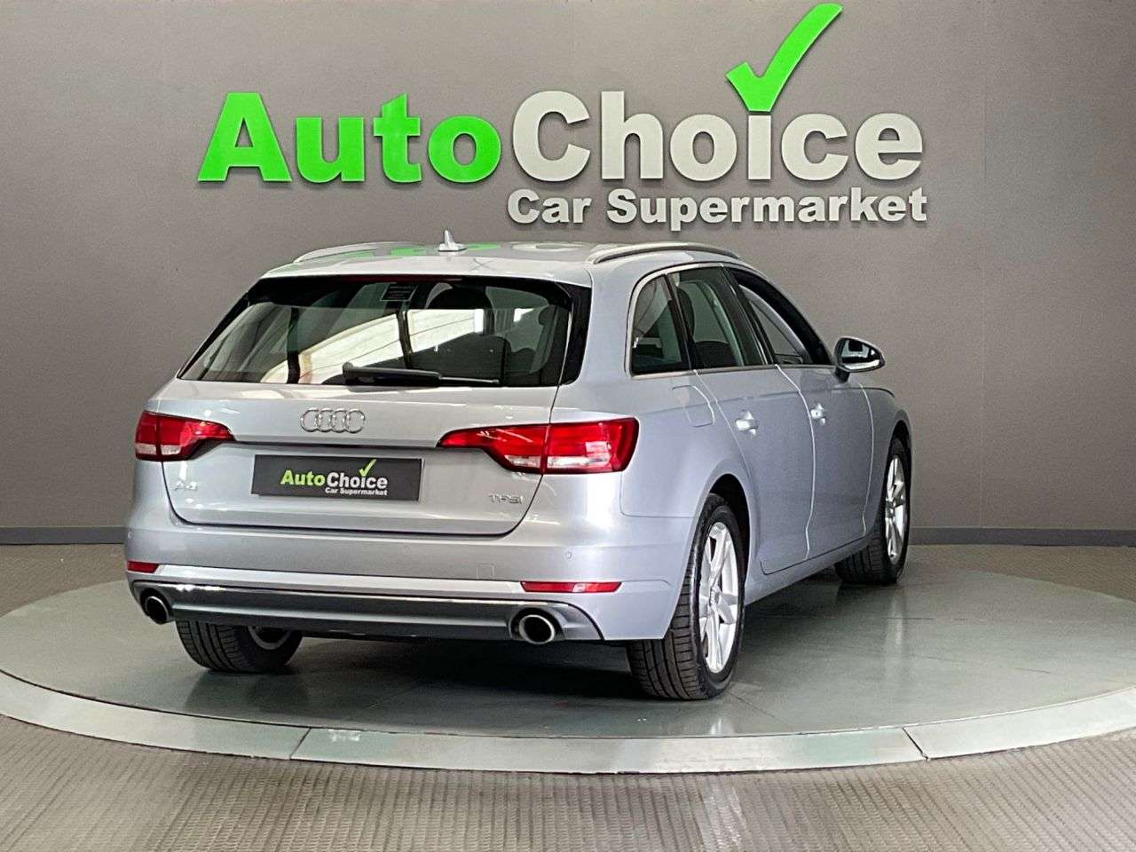 2017 AUDI A4 AVANT 2017 AUDI A4 AVANT