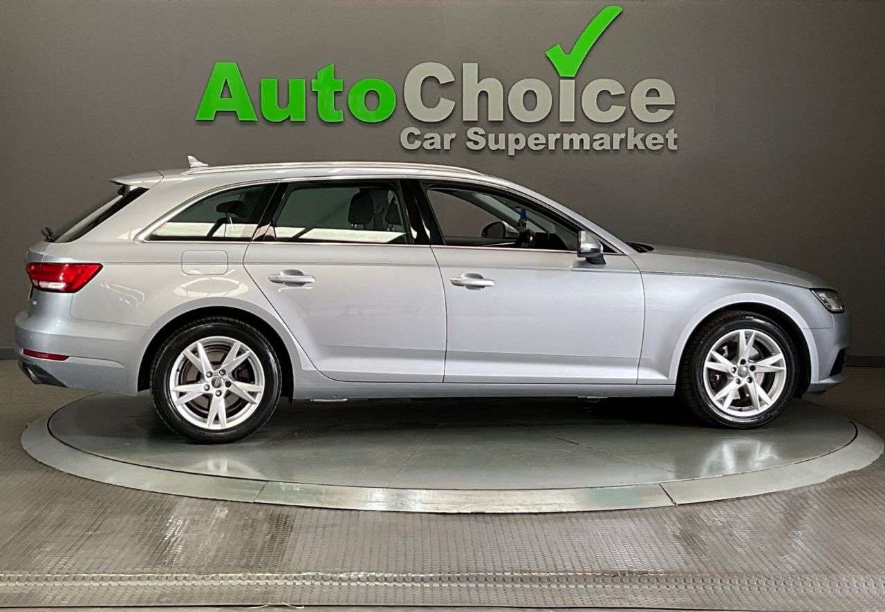 2017 AUDI A4 AVANT 2017 AUDI A4 AVANT