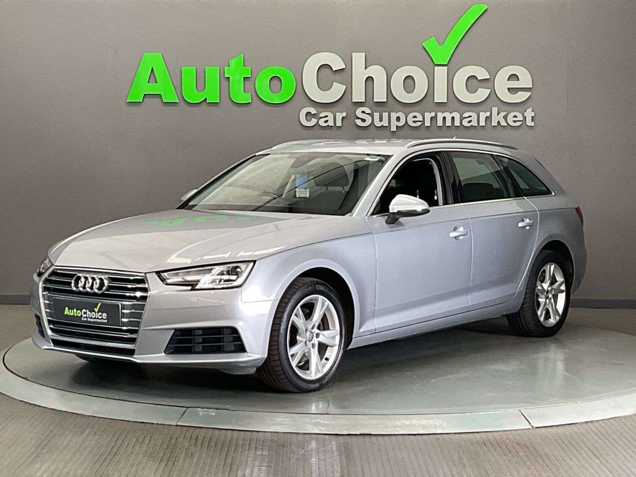 2017 AUDI A4 AVANT 2017 AUDI A4 AVANT