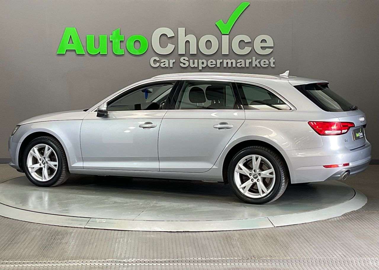 2017 AUDI A4 AVANT 2017 AUDI A4 AVANT
