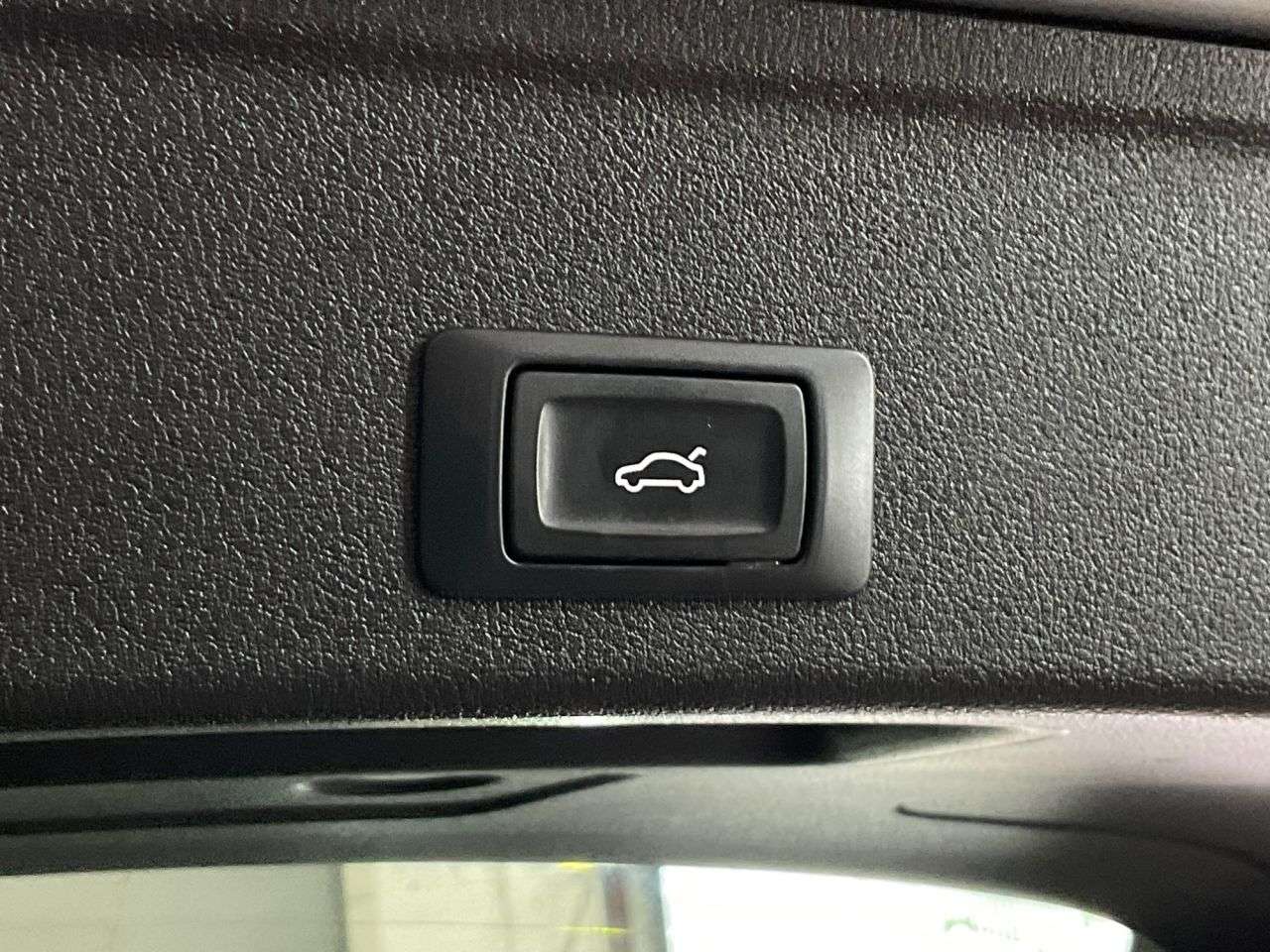 2017 AUDI A4 AVANT 2017 AUDI A4 AVANT