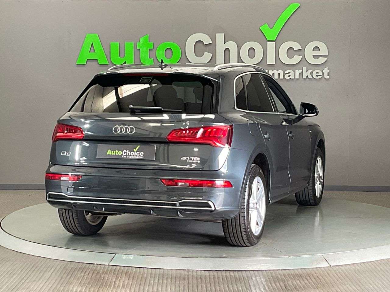 2020 AUDI Q5 2020 AUDI Q5