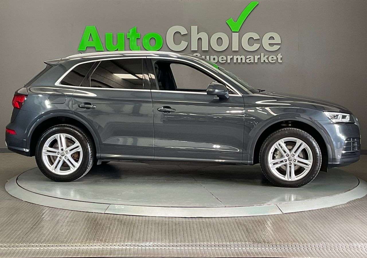 2020 AUDI Q5 2020 AUDI Q5