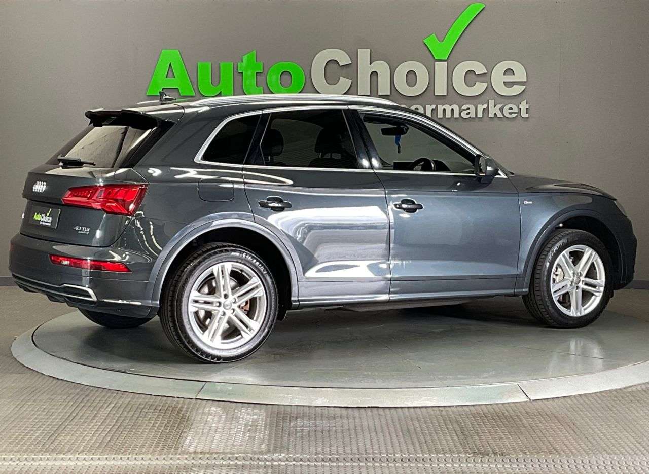 2020 AUDI Q5 2020 AUDI Q5