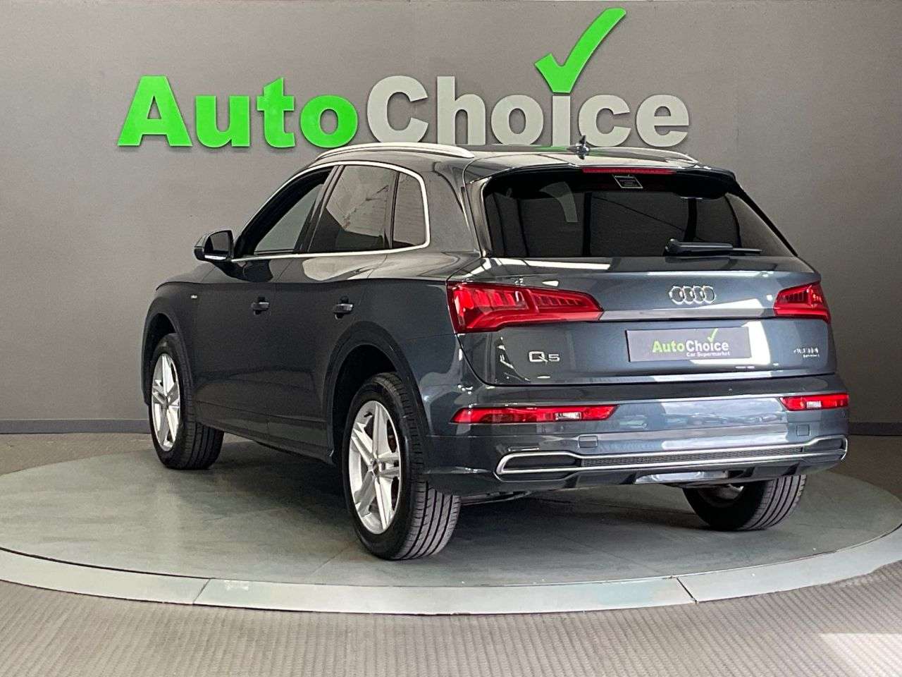 2020 AUDI Q5 2020 AUDI Q5