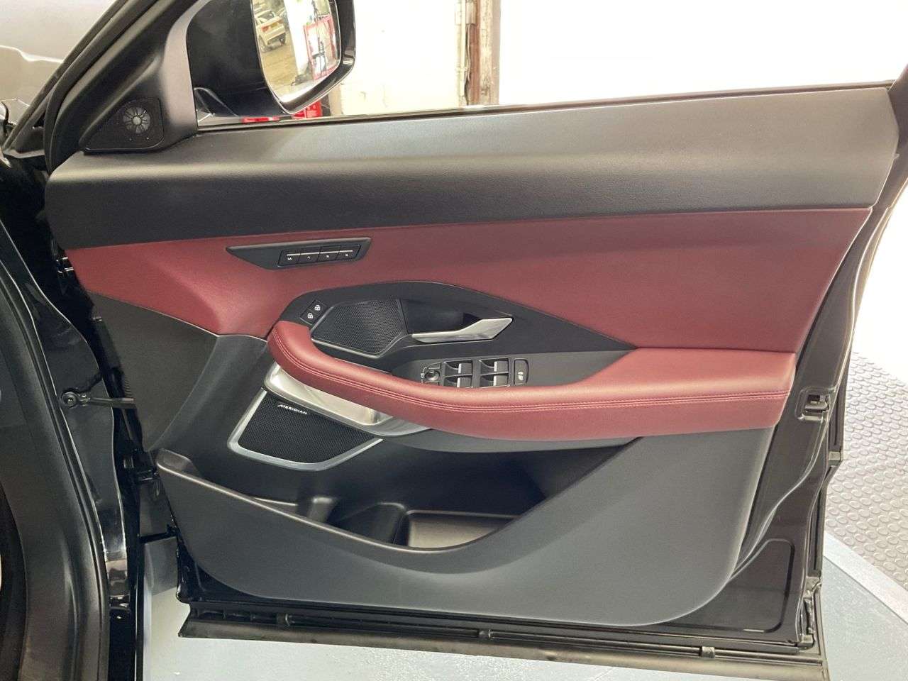 2022 JAGUAR E-PACE 2022 JAGUAR E-PACE