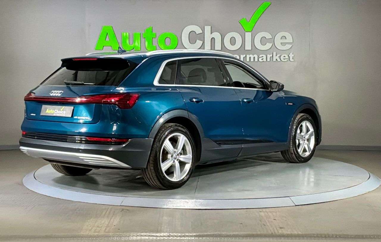 2019 AUDI E-TRON 2019 AUDI E-TRON