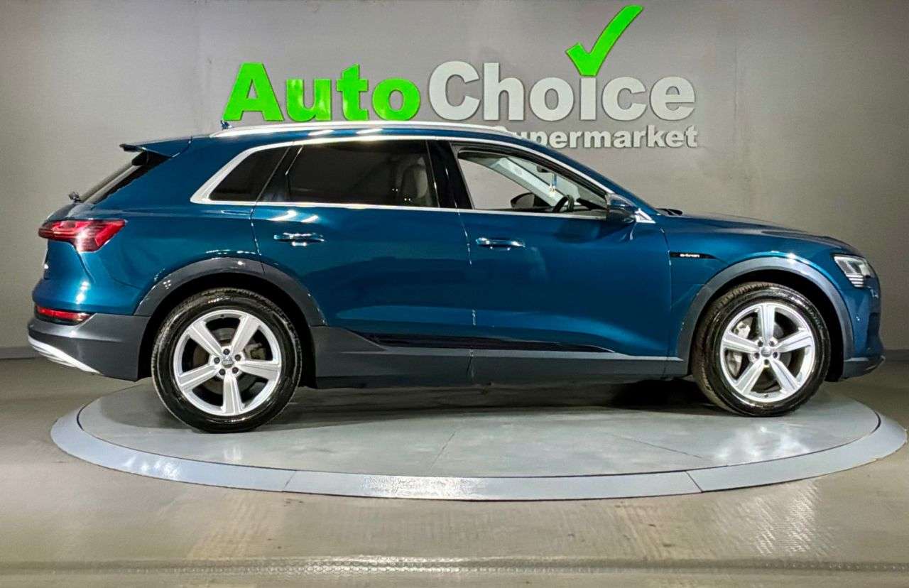 2019 AUDI E-TRON 2019 AUDI E-TRON