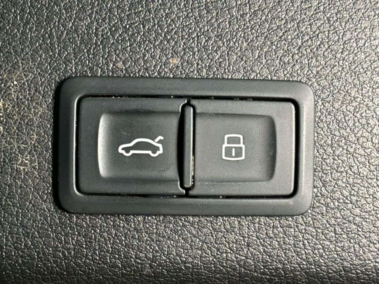 2019 AUDI E-TRON 2019 AUDI E-TRON