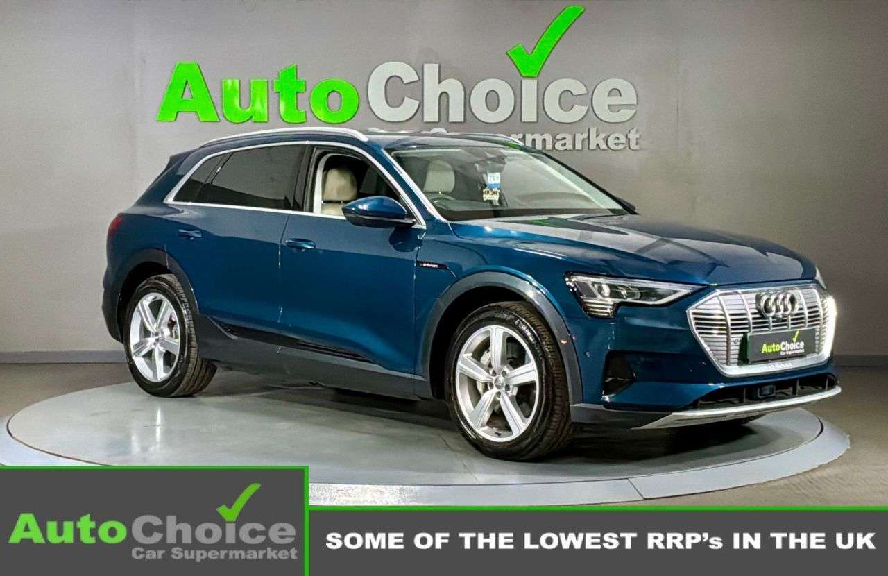 A 2019 AUDI E-TRON 55 SUV 5dr Electric Auto quattro 95kWh (408 ps) *UPTO 237mls RANGE, MASSIVE A 2019 AUDI E-TRON 55 SUV 5dr Electric Auto quattro 95kWh (408 ps) *UPTO 237mls RANGE, MASSIVE
