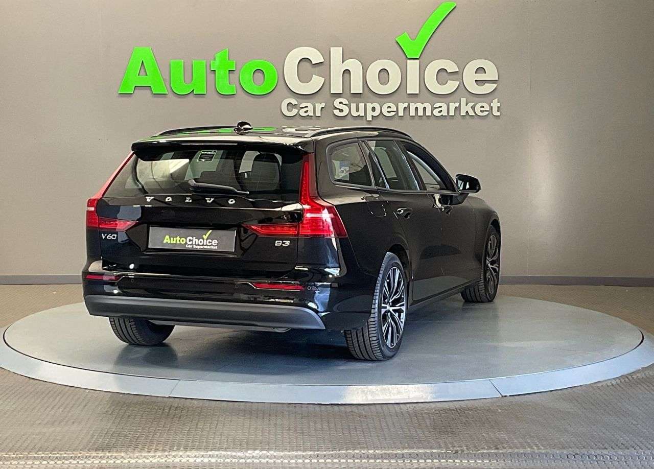 2023 VOLVO V60 2023 VOLVO V60