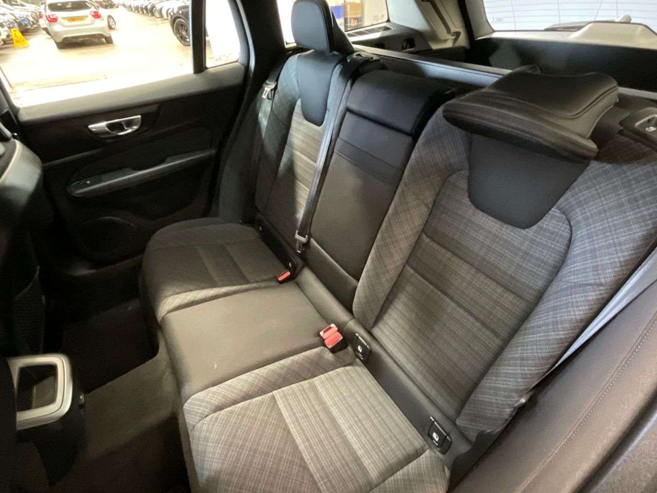 2023 VOLVO V60 2023 VOLVO V60