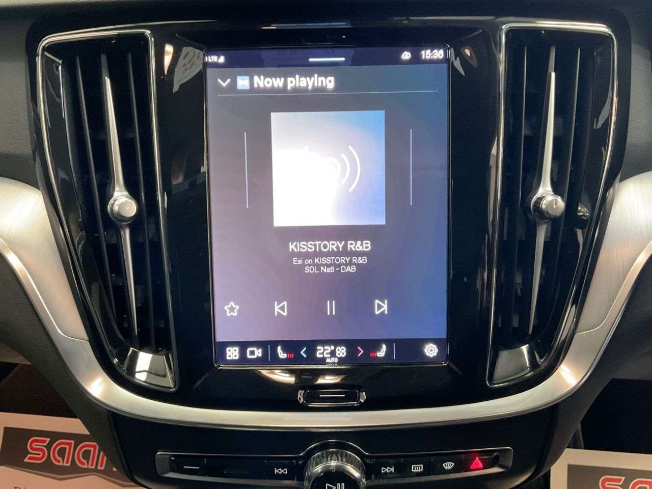 2023 VOLVO V60 2023 VOLVO V60