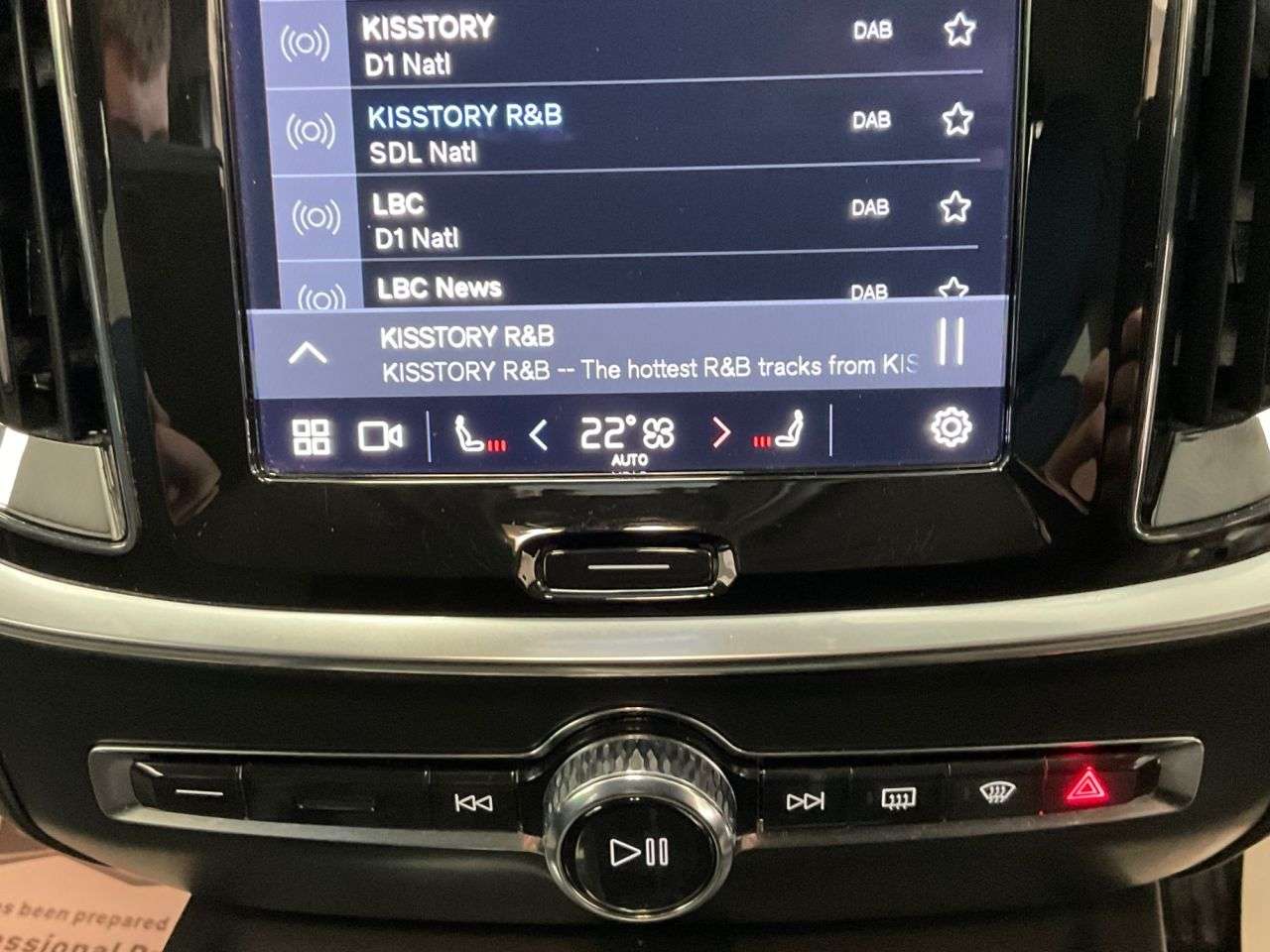 2023 VOLVO V60 2023 VOLVO V60