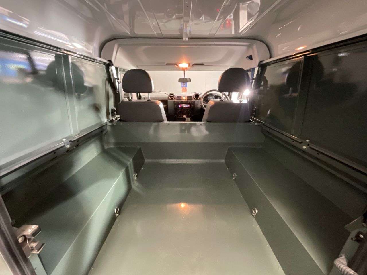 2014 LAND ROVER DEFENDER 2014 LAND ROVER DEFENDER