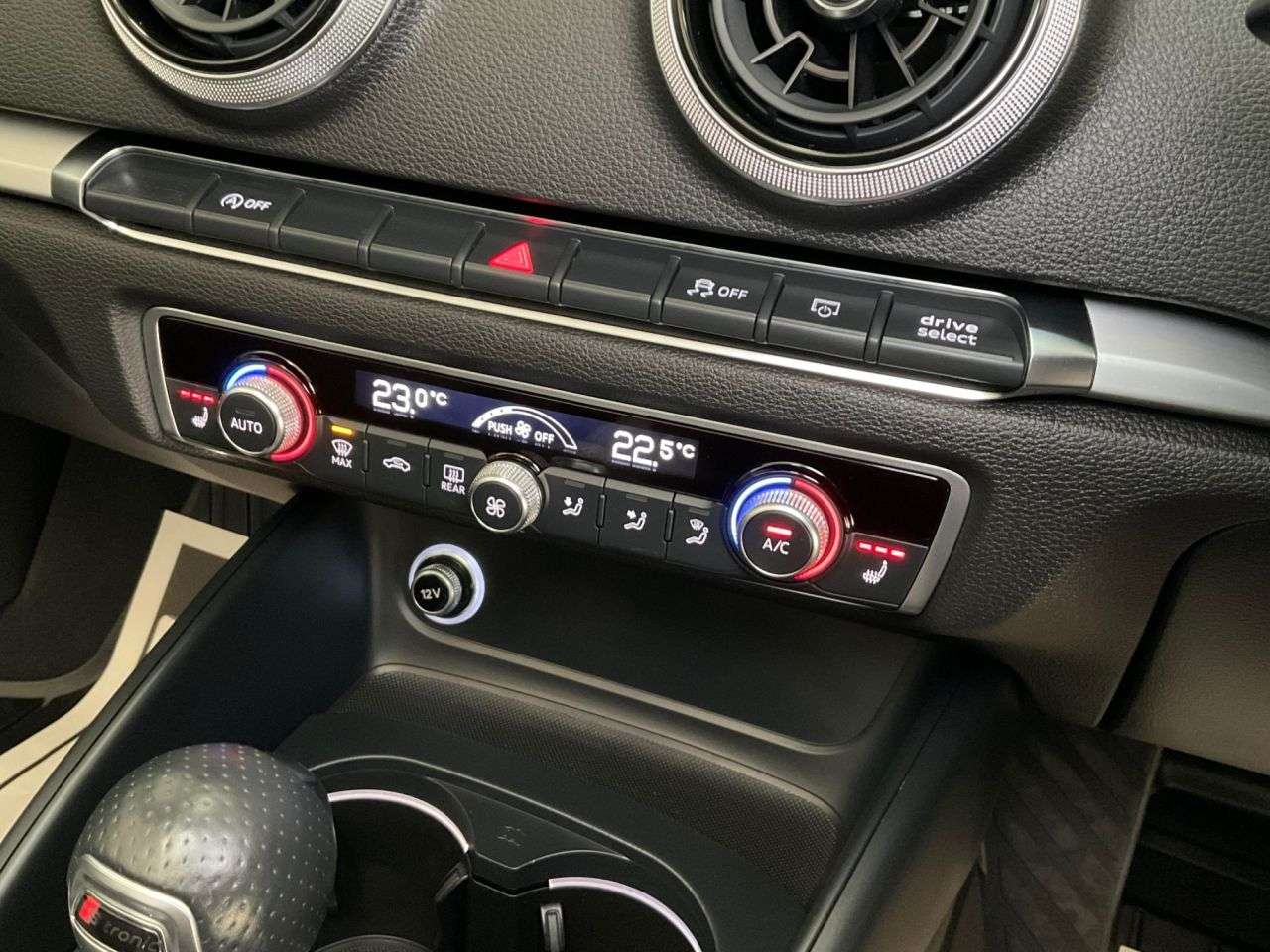 2018 AUDI A3 CABRIOLET 2018 AUDI A3 CABRIOLET