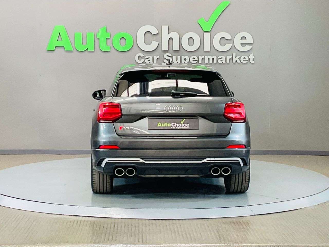 2020 AUDI SQ2 2020 AUDI SQ2