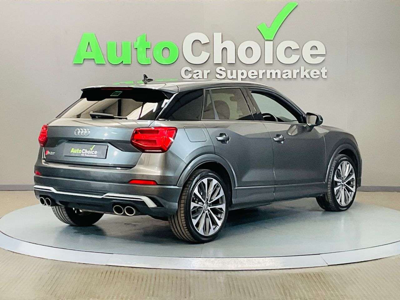 2020 AUDI SQ2 2020 AUDI SQ2