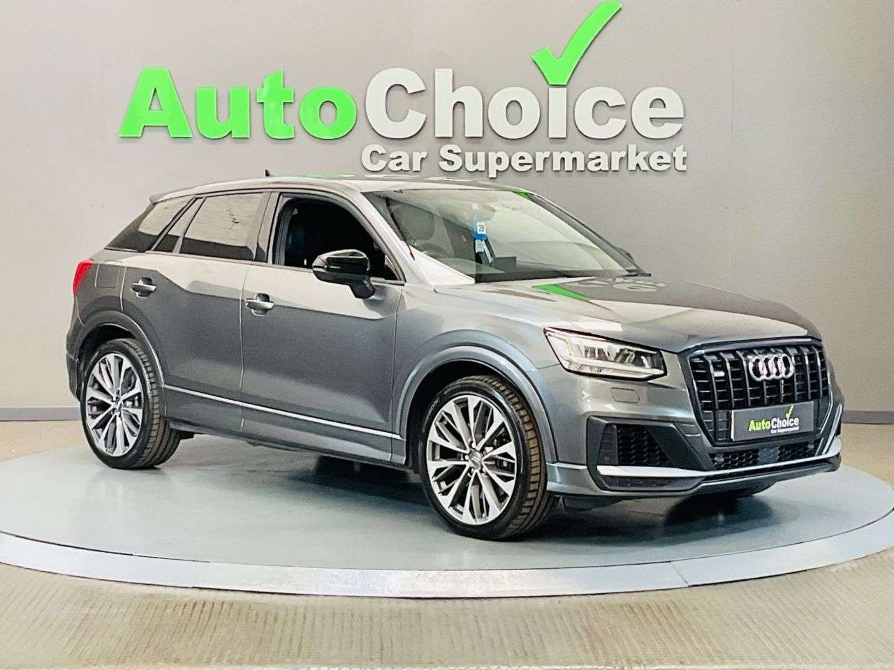 2020 AUDI SQ2 2020 AUDI SQ2