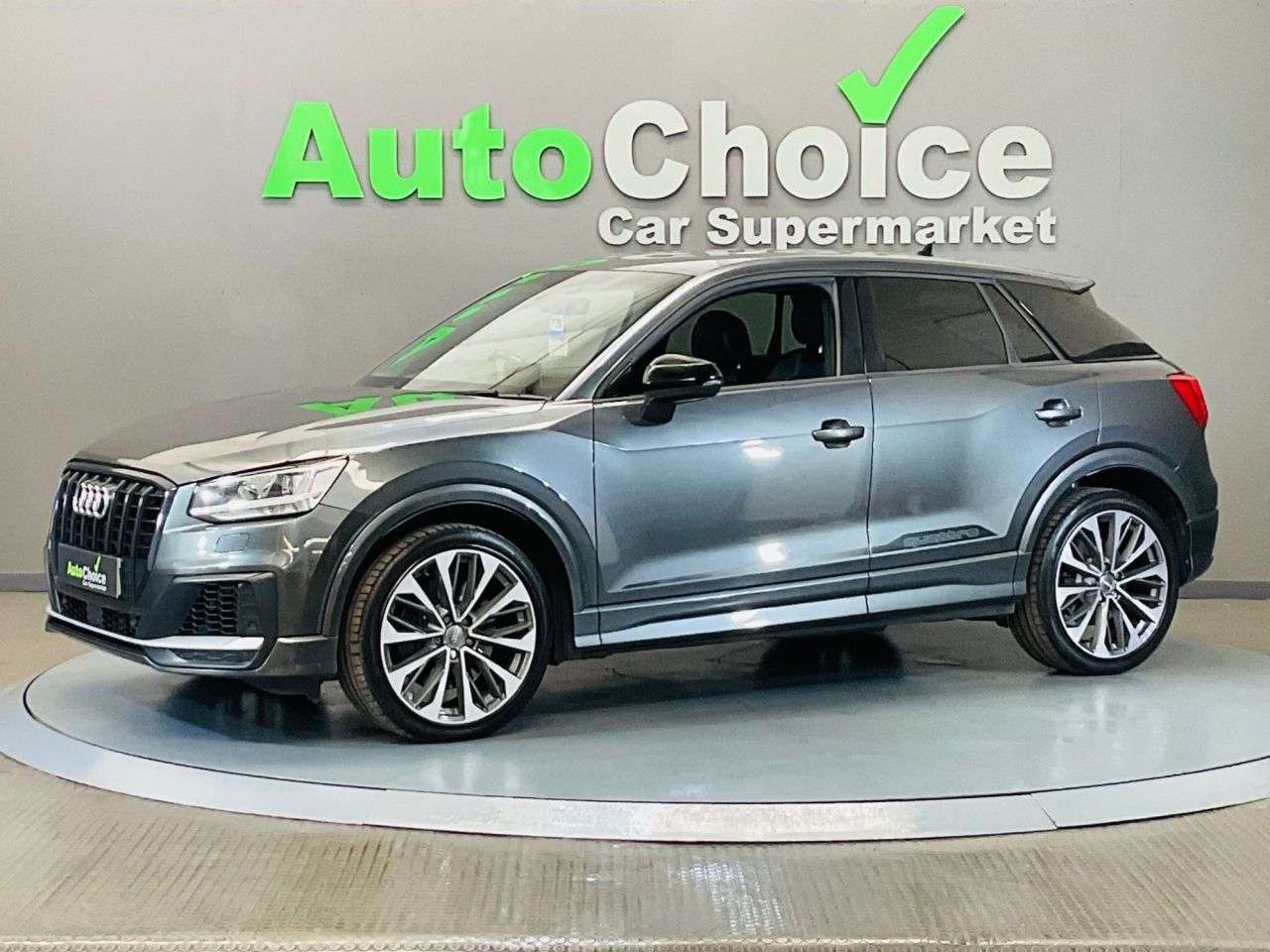 2020 AUDI SQ2 2020 AUDI SQ2