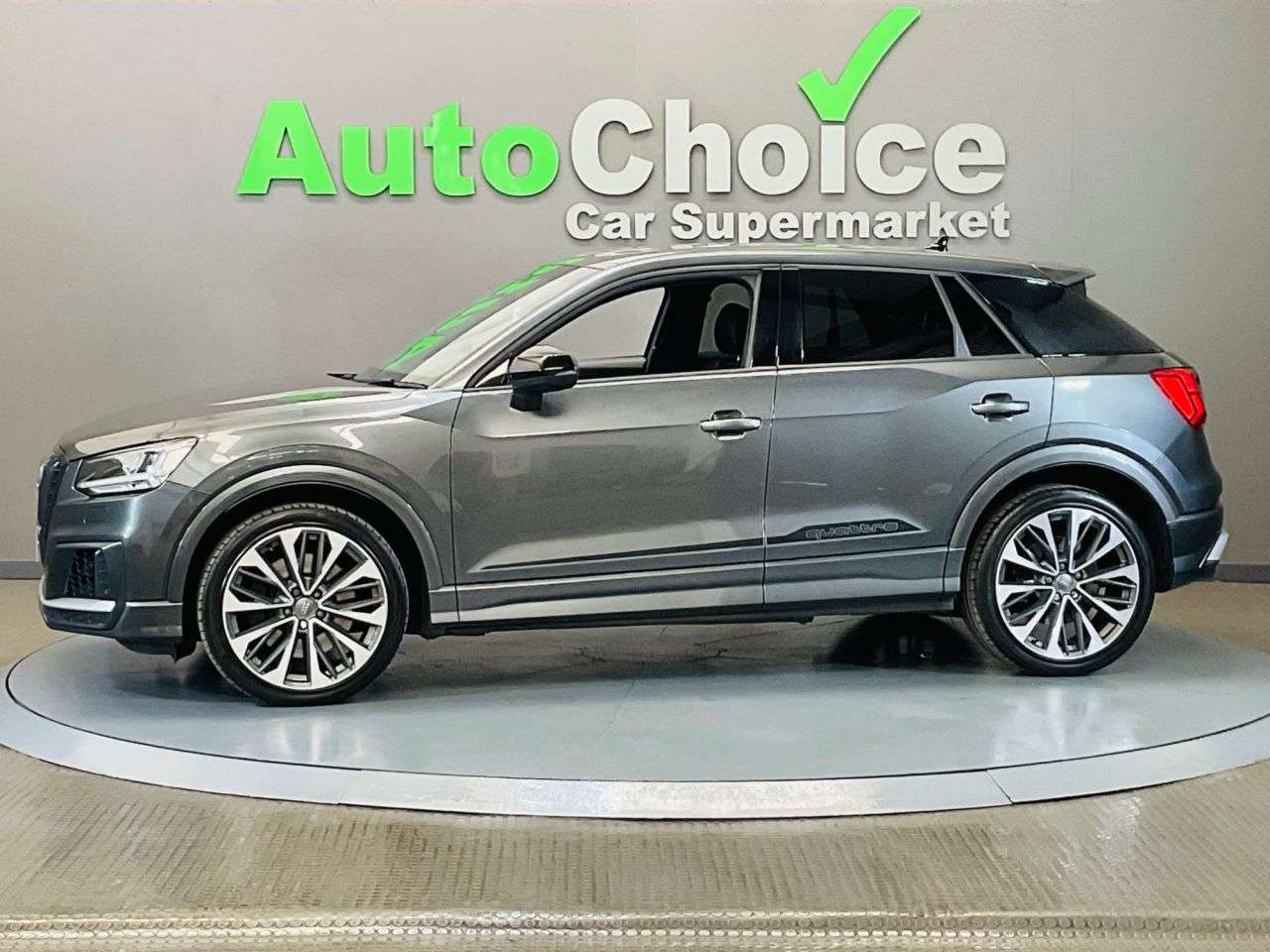 2020 AUDI SQ2 2020 AUDI SQ2