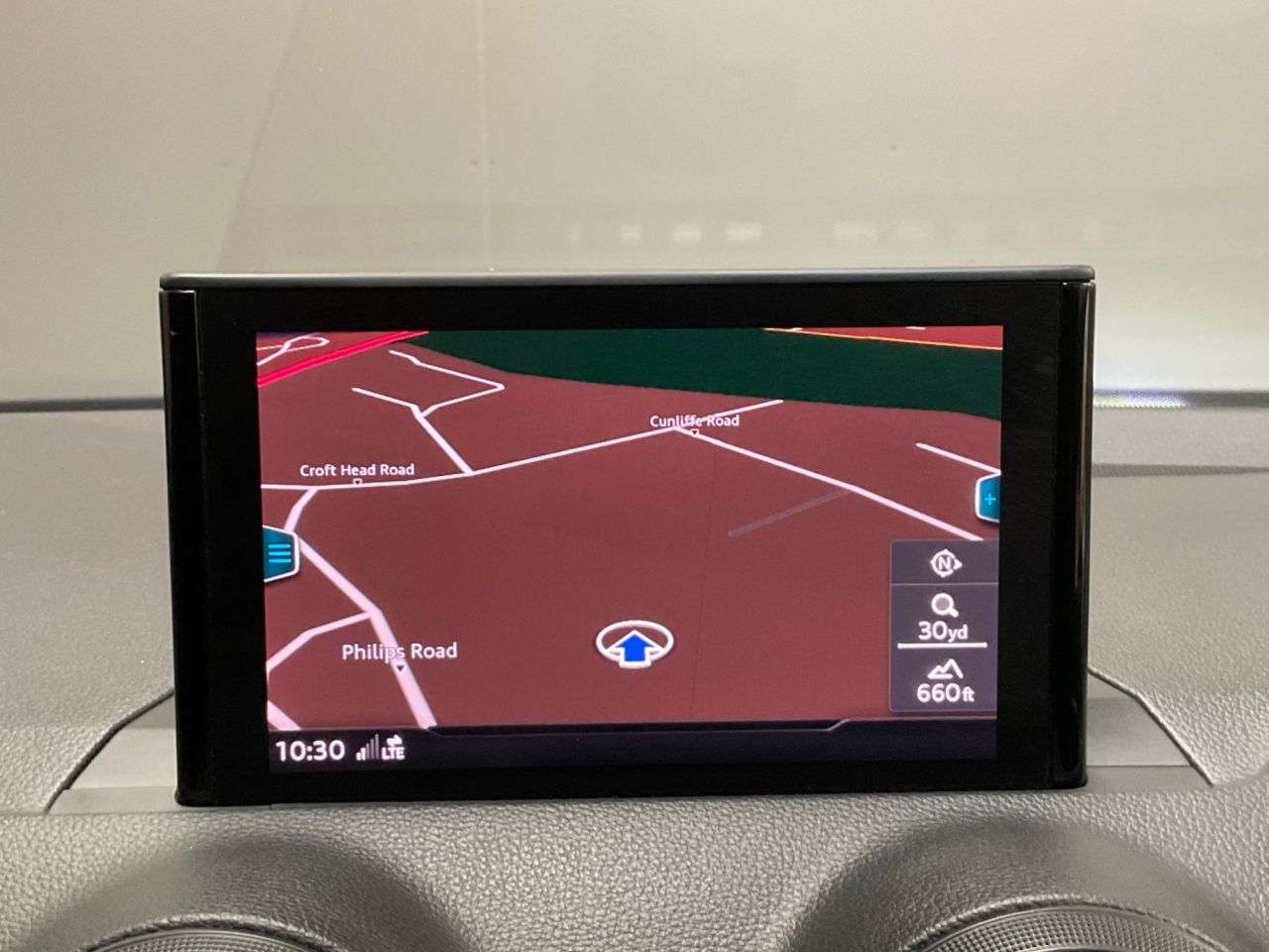 2020 AUDI SQ2 2020 AUDI SQ2