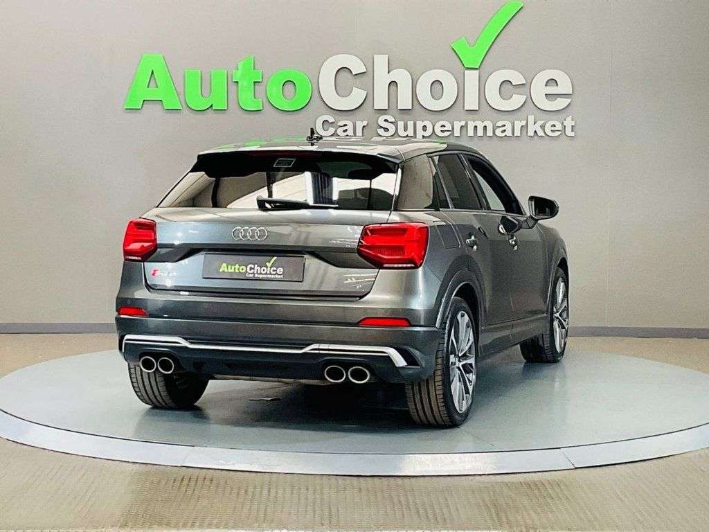 2020 AUDI SQ2 2020 AUDI SQ2