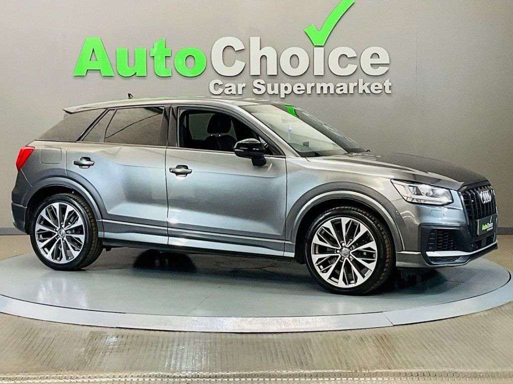 2020 AUDI SQ2 2020 AUDI SQ2