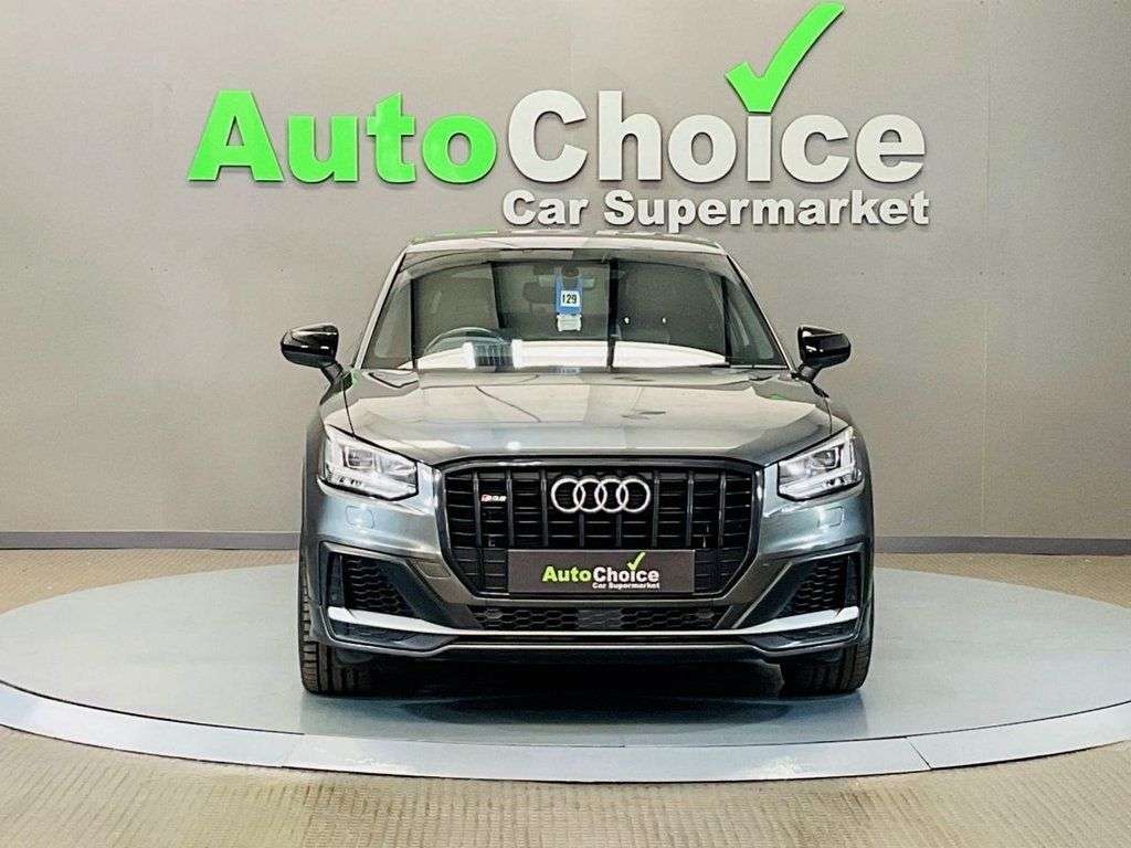 2020 AUDI SQ2 2020 AUDI SQ2