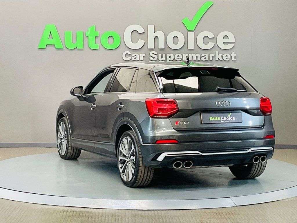 2020 AUDI SQ2 2020 AUDI SQ2