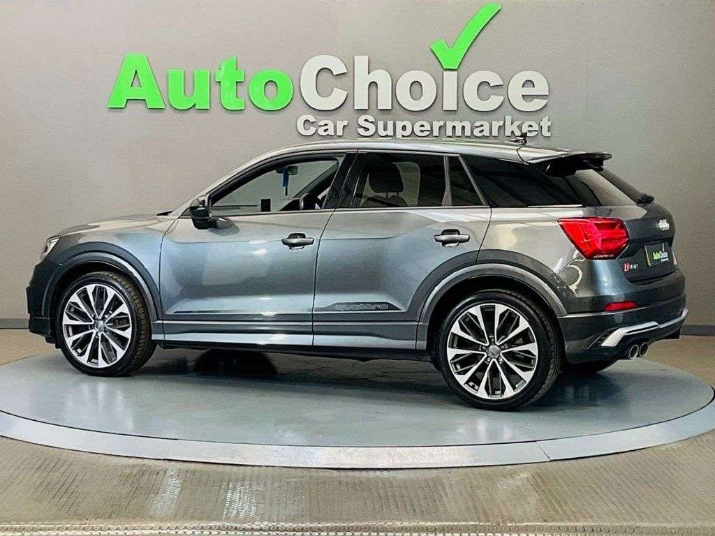 2020 AUDI SQ2 2020 AUDI SQ2