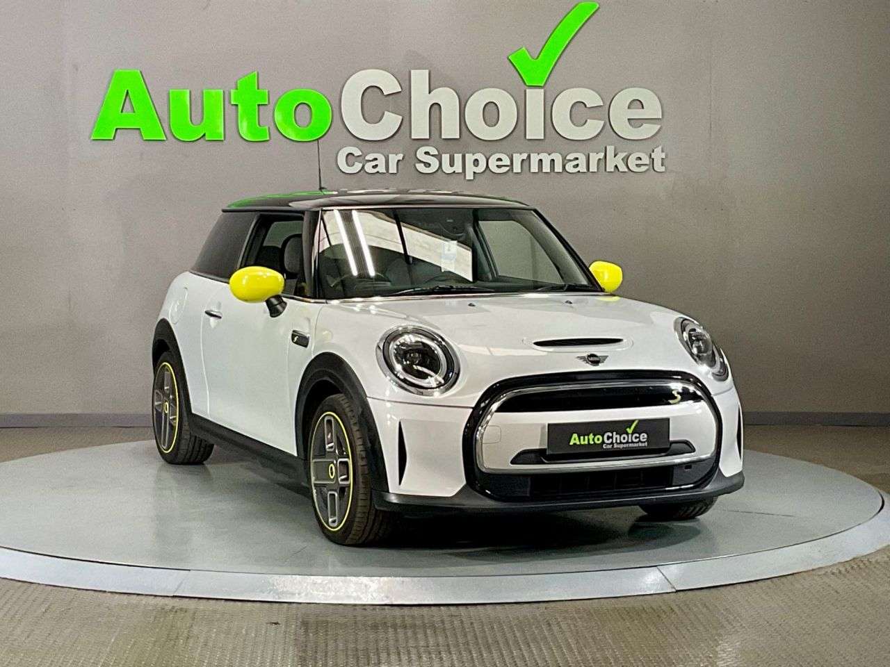2021 MINI ELECTRIC HATCH 2021 MINI ELECTRIC HATCH