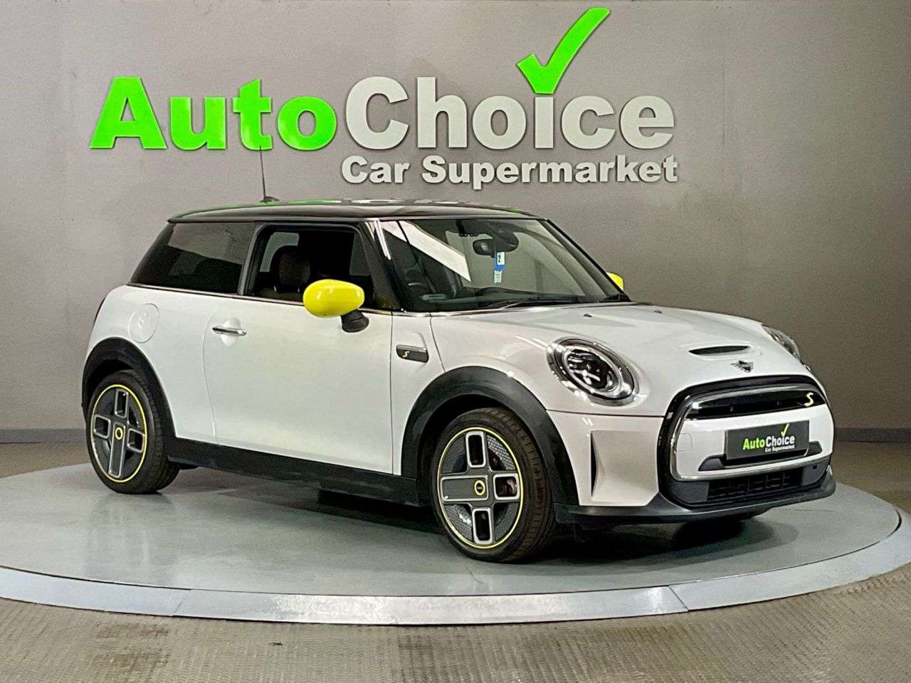 2021 MINI ELECTRIC HATCH 2021 MINI ELECTRIC HATCH