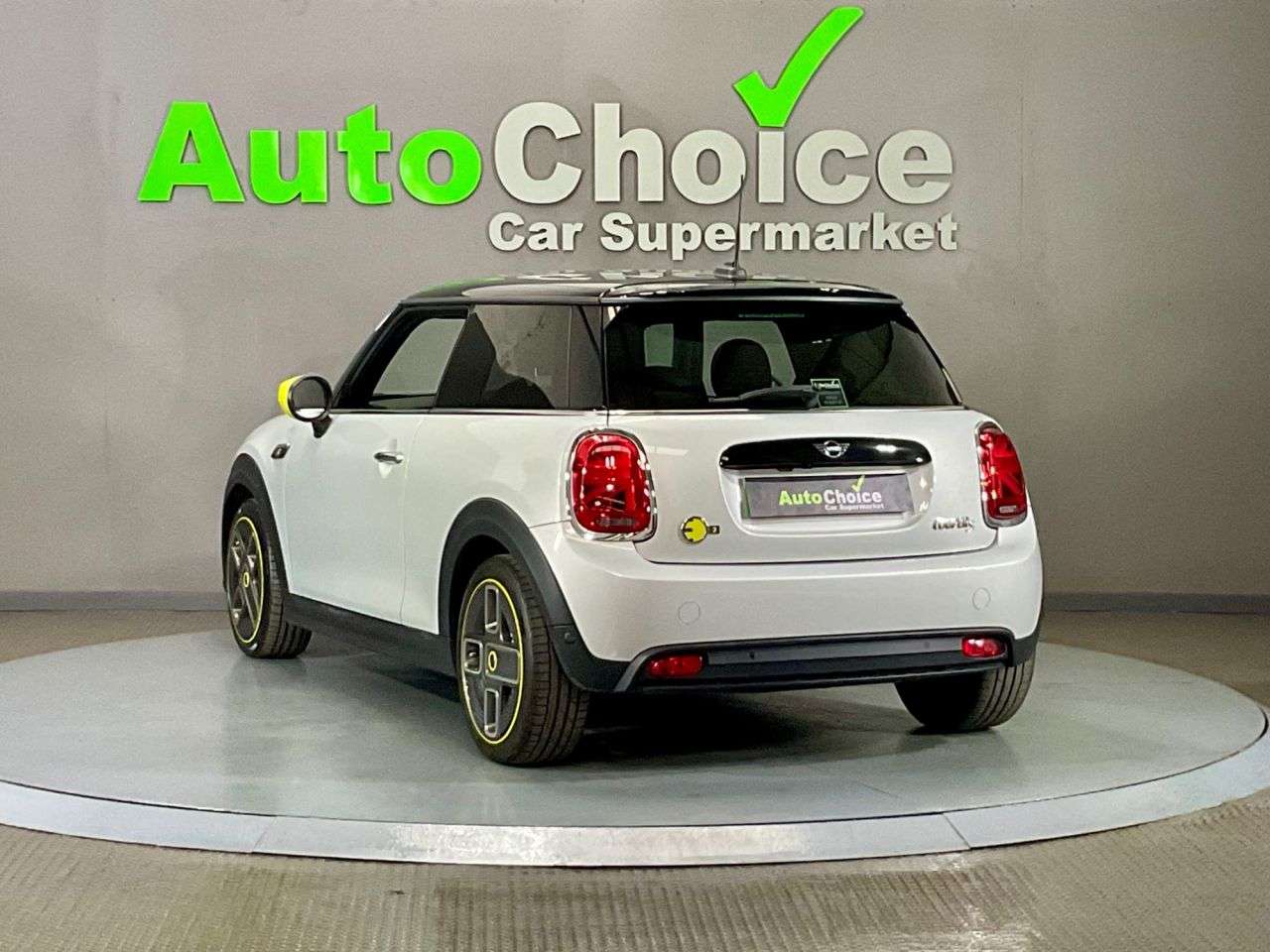2021 MINI ELECTRIC HATCH 2021 MINI ELECTRIC HATCH
