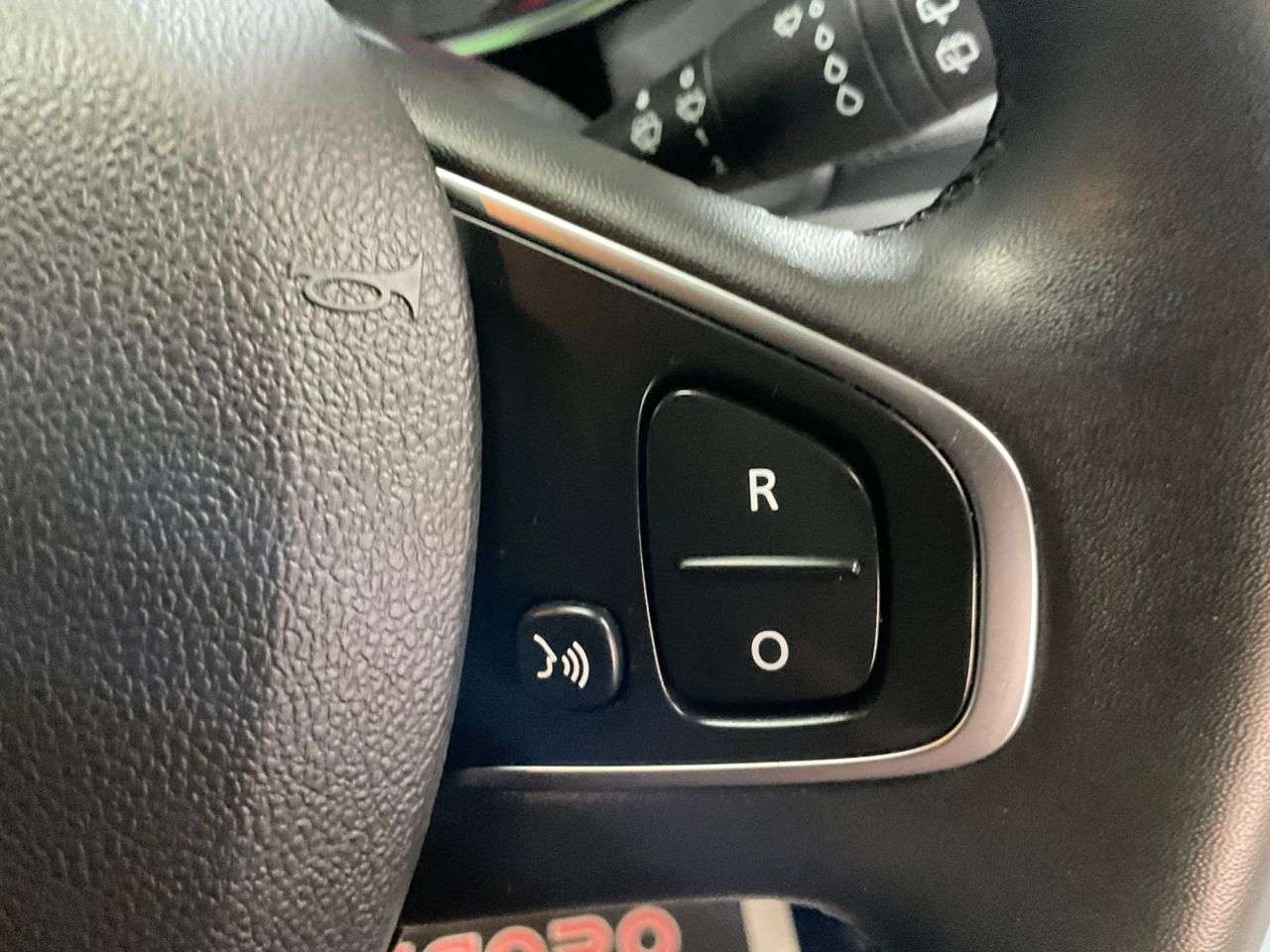 2018 RENAULT CLIO 2018 RENAULT CLIO