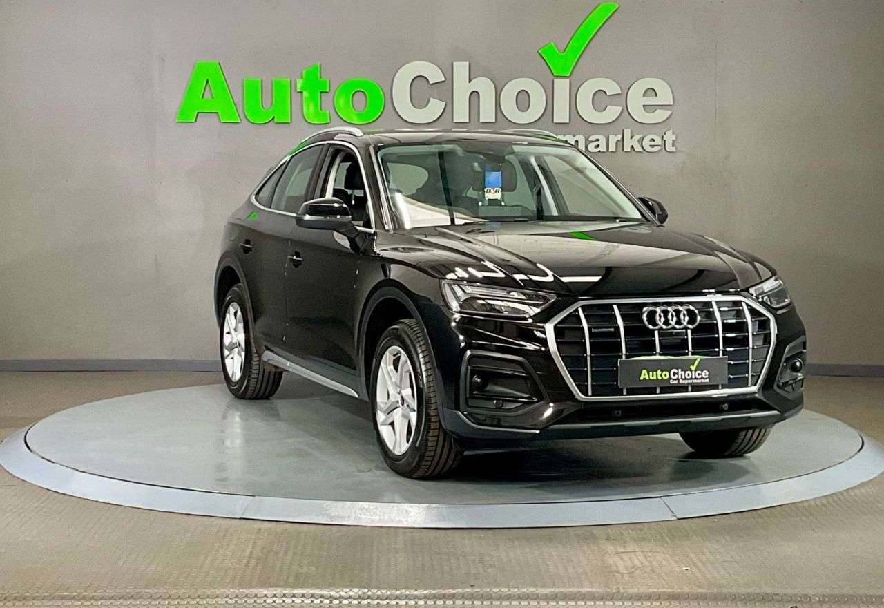 A 2022 AUDI Q5 2.0 TFSI 45 Sport Sportback 5dr Petrol S Tronic quattro Euro 6 (s/s) (265 p A 2022 AUDI Q5 2.0 TFSI 45 Sport Sportback 5dr Petrol S Tronic quattro Euro 6 (s/s) (265 p