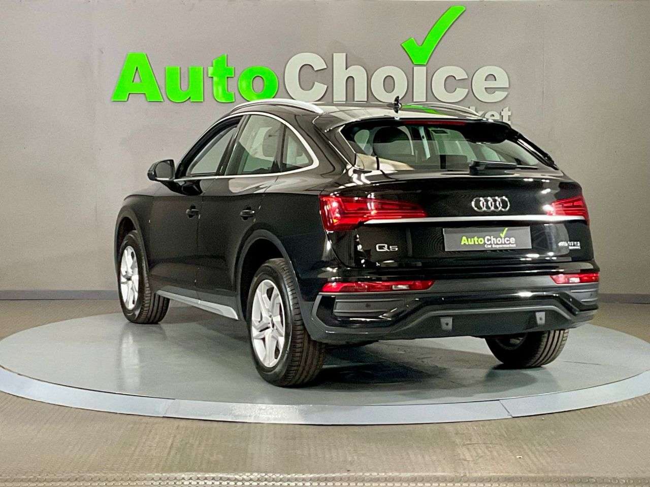 2022 AUDI Q5 2022 AUDI Q5