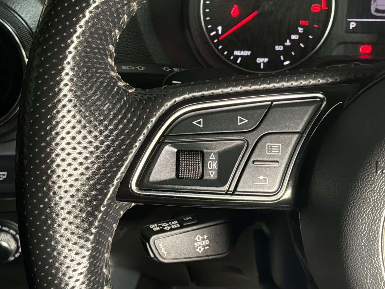 2018 AUDI Q2 2018 AUDI Q2