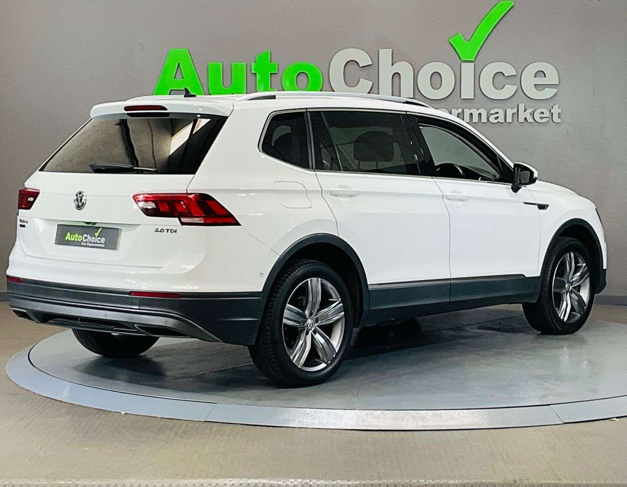 2019 VOLKSWAGEN TIGUAN ALLSPACE 2019 VOLKSWAGEN TIGUAN ALLSPACE
