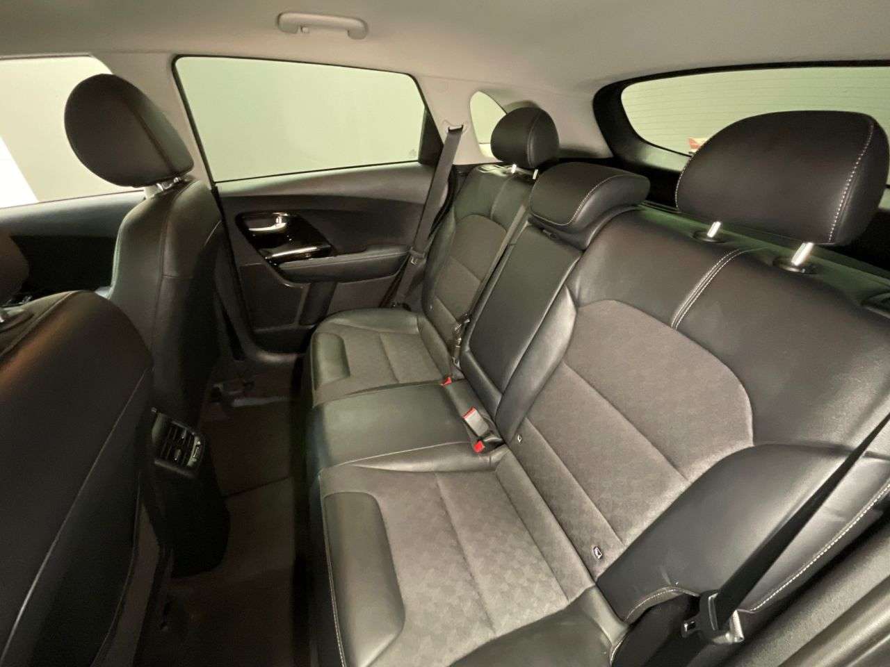 2020 KIA NIRO 2020 KIA NIRO