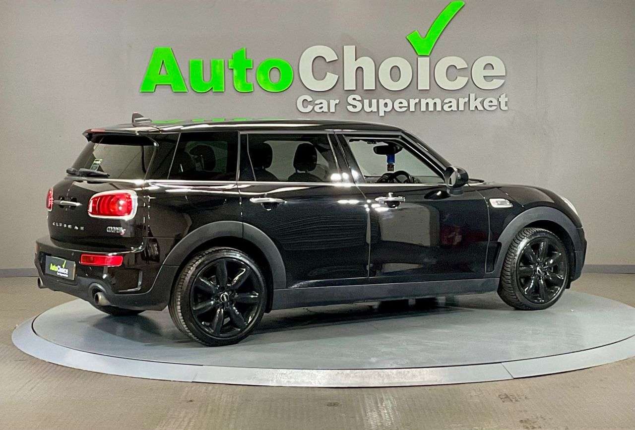 2018 MINI CLUBMAN 2018 MINI CLUBMAN