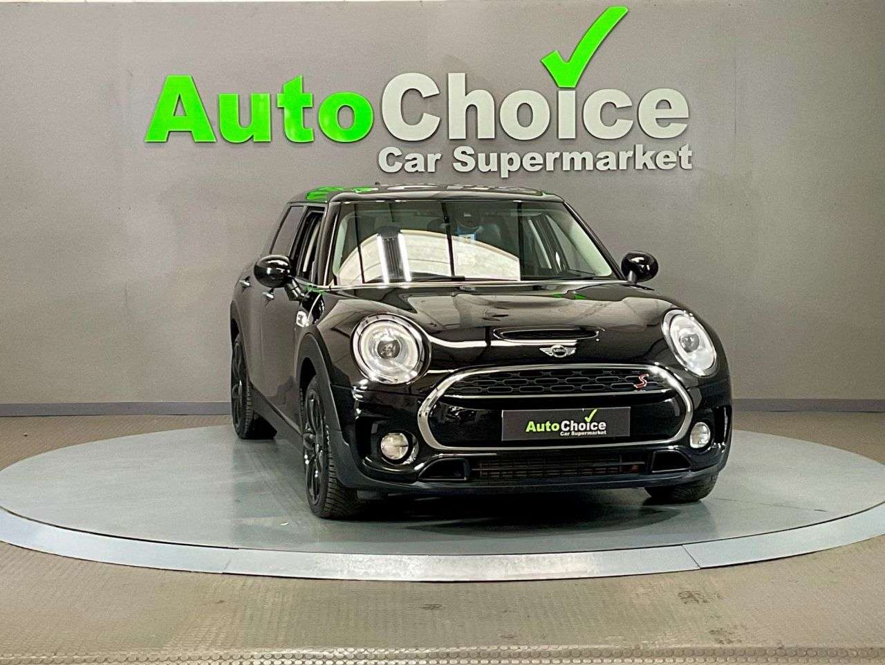 2018 MINI CLUBMAN 2018 MINI CLUBMAN