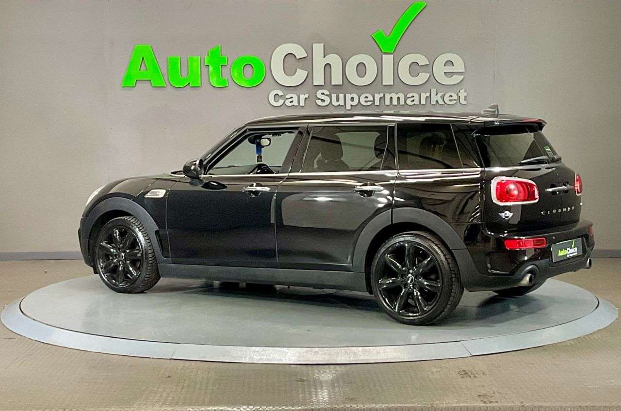 2018 MINI CLUBMAN 2018 MINI CLUBMAN