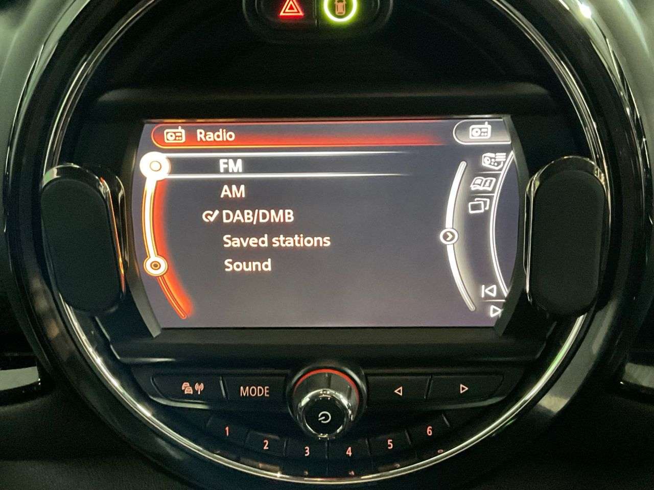 2018 MINI CLUBMAN 2018 MINI CLUBMAN