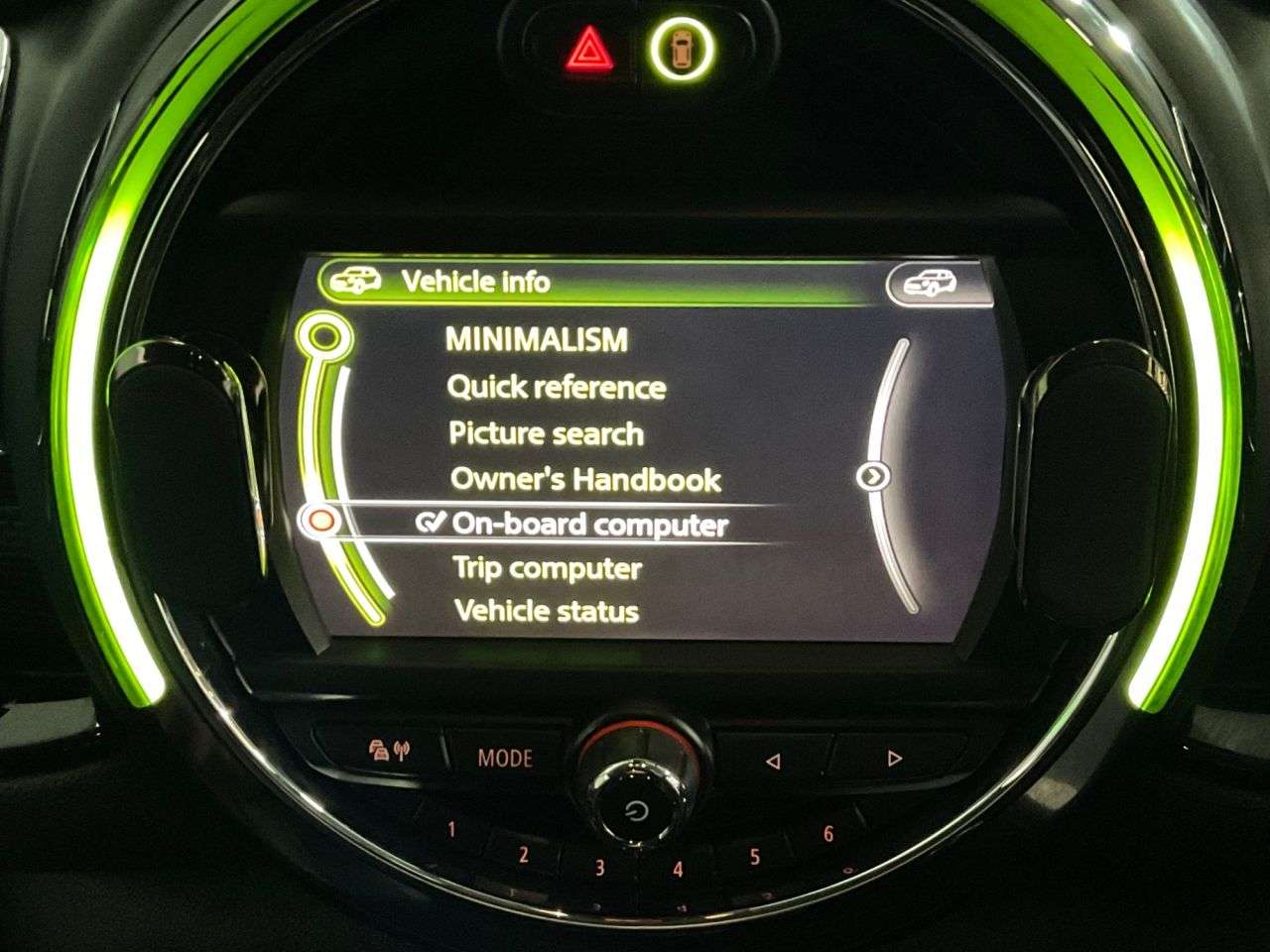 2018 MINI CLUBMAN 2018 MINI CLUBMAN