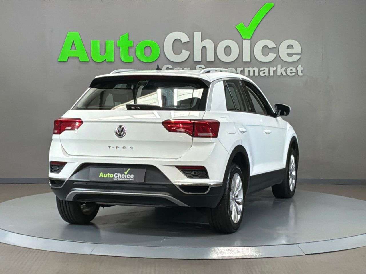 2019 VOLKSWAGEN T-ROC 2019 VOLKSWAGEN T-ROC