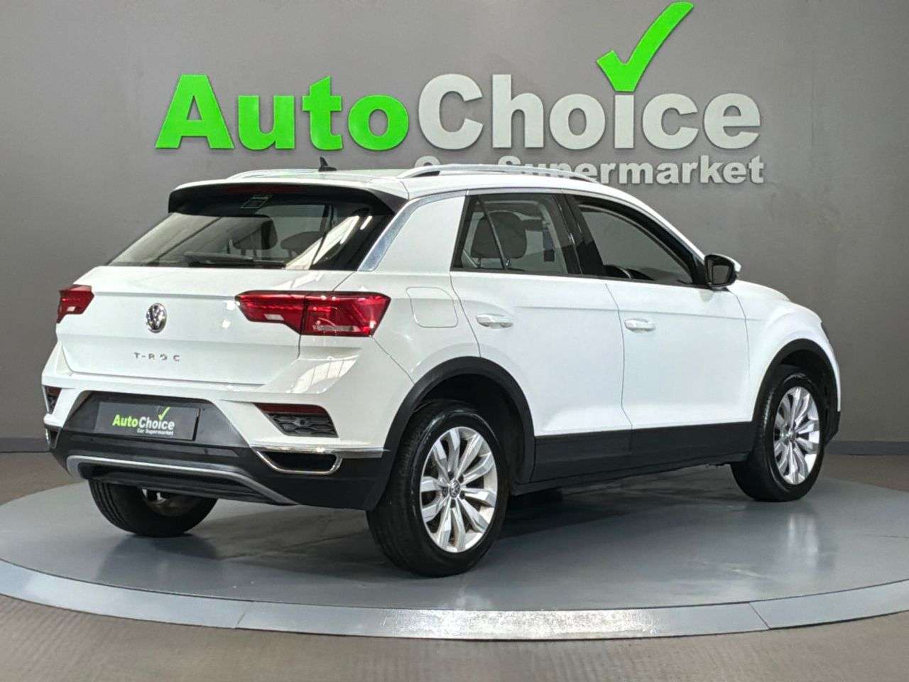 2019 VOLKSWAGEN T-ROC 2019 VOLKSWAGEN T-ROC